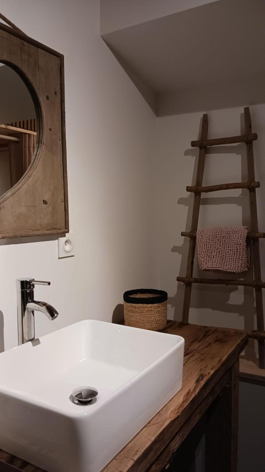 Appartement Chez Marie Et Aymeric Bages  Room photo